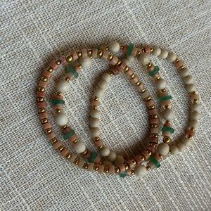 Elegant Beaded Bracelet Set in Cream and Green